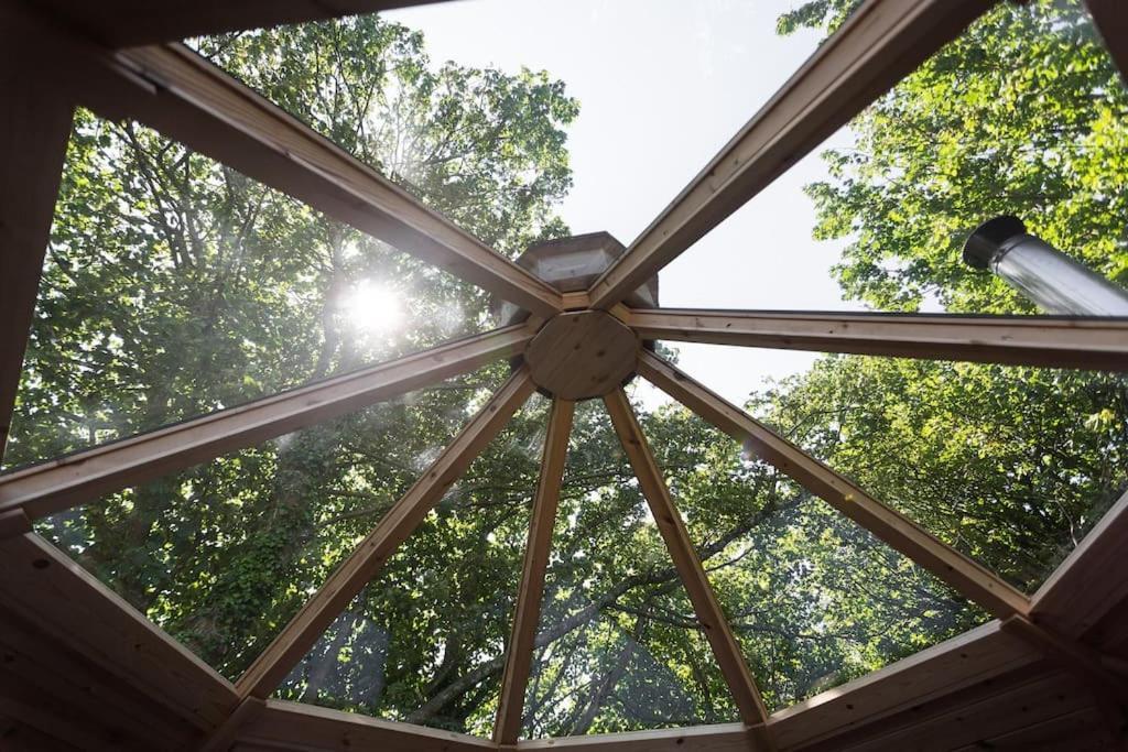 Praze an Beeble Romantic Treehouse With Hot Tub & Bbq Lodge מראה חיצוני תמונה